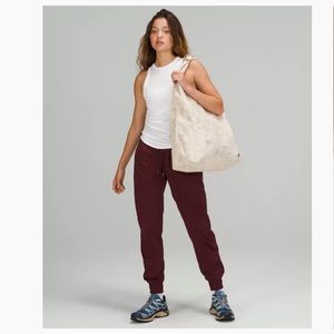 NWT Lululemon Gym Tote “Cross It Off” Bag 20L